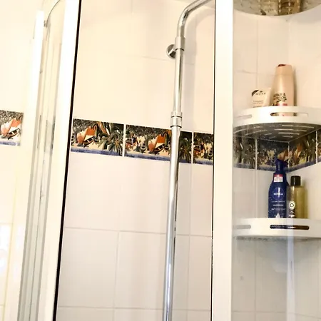 Unique In Apartmán Paříž